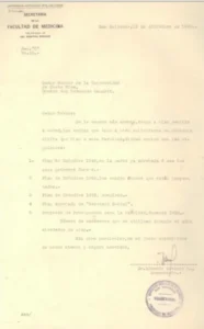 Para conformar el primer plan de estudios, la UCR estudió los planes de universidades extranjeras. En la imagen estÔ el plan de la Universidad Autónoma del Salvador que sirvió como referente.